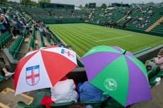 Fans return as Wimbledon gets under way following delayed start