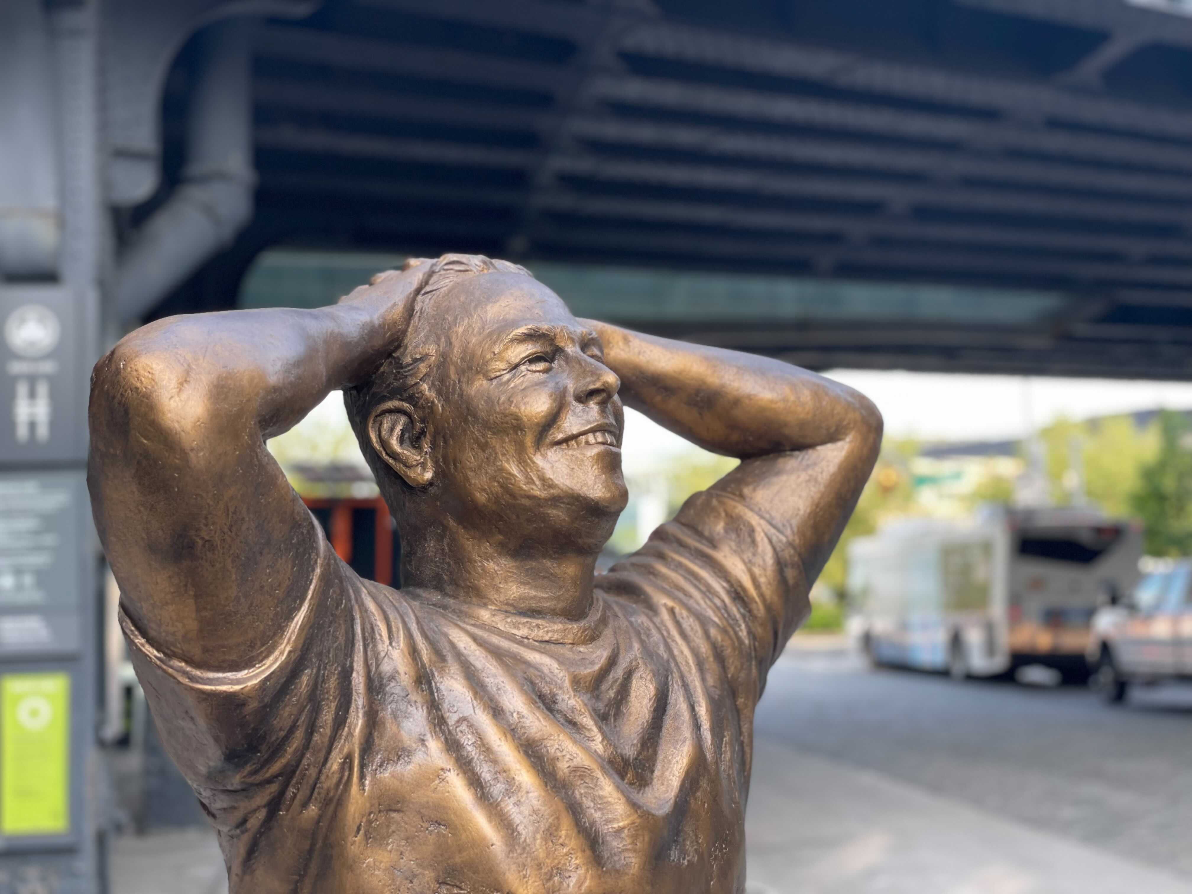There’s a 6-foot Elon Musk statue in New York and one ‘lucky’ person has the chance of taking it home