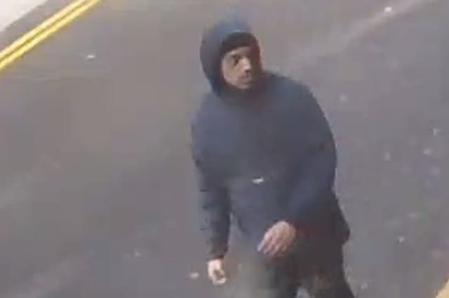 <p>An image of the man police want to speak to in connection with the incident </p>