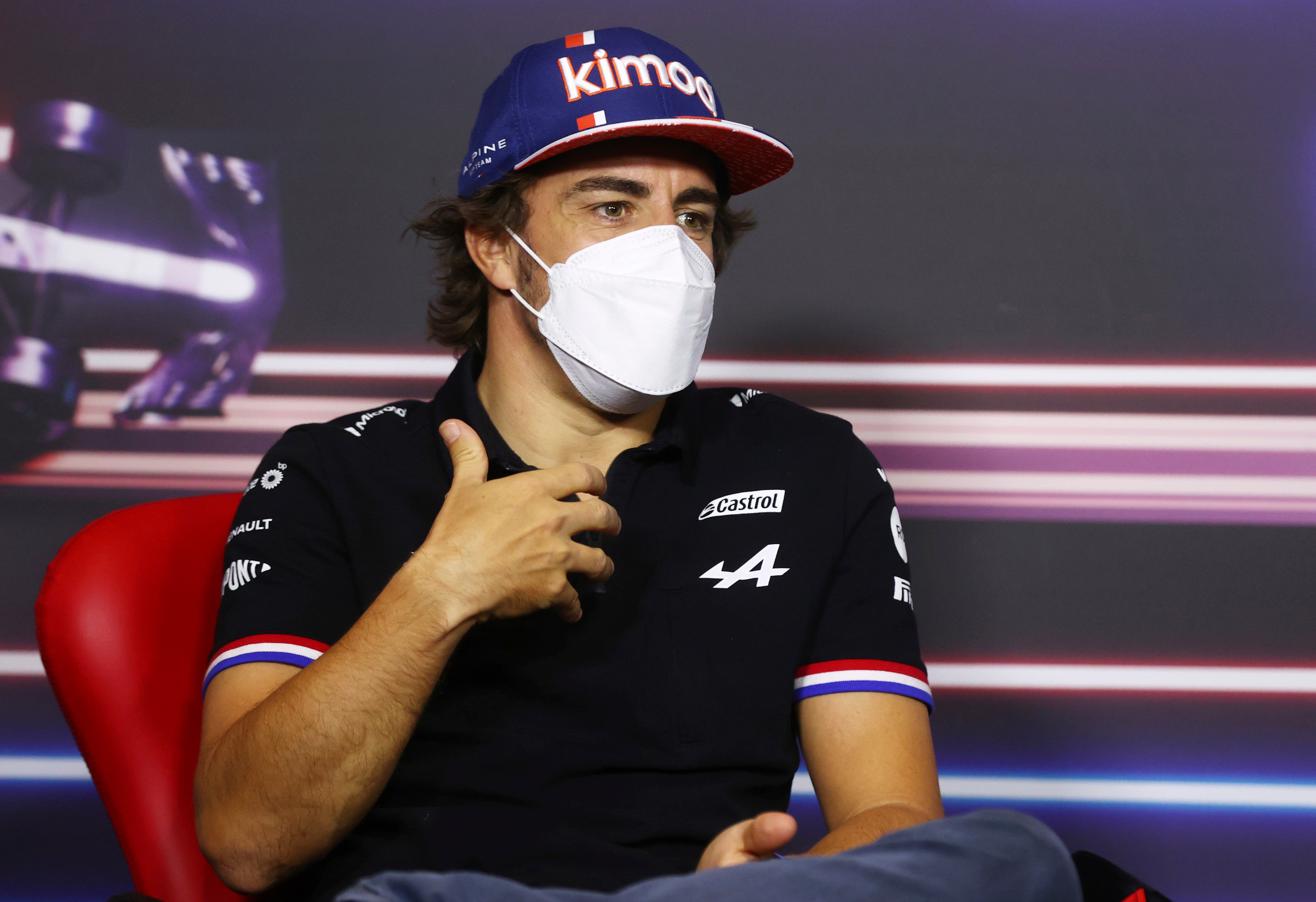 Fernando Alonso believes Max Verstappen is the favourite to win the title