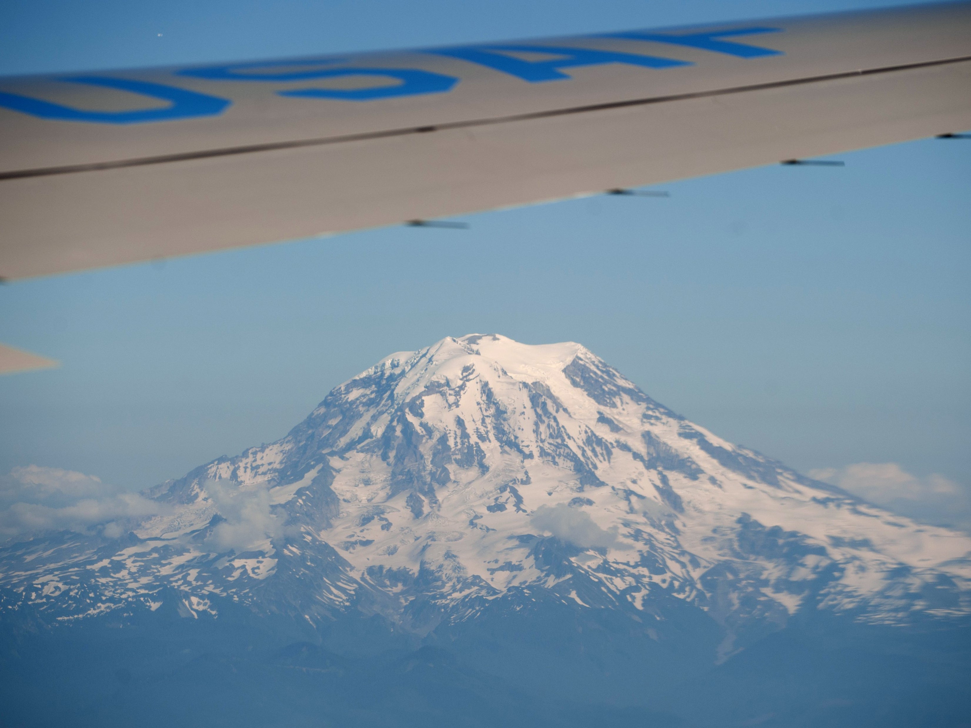 Mt Rainier seen from Air Force One in 2012