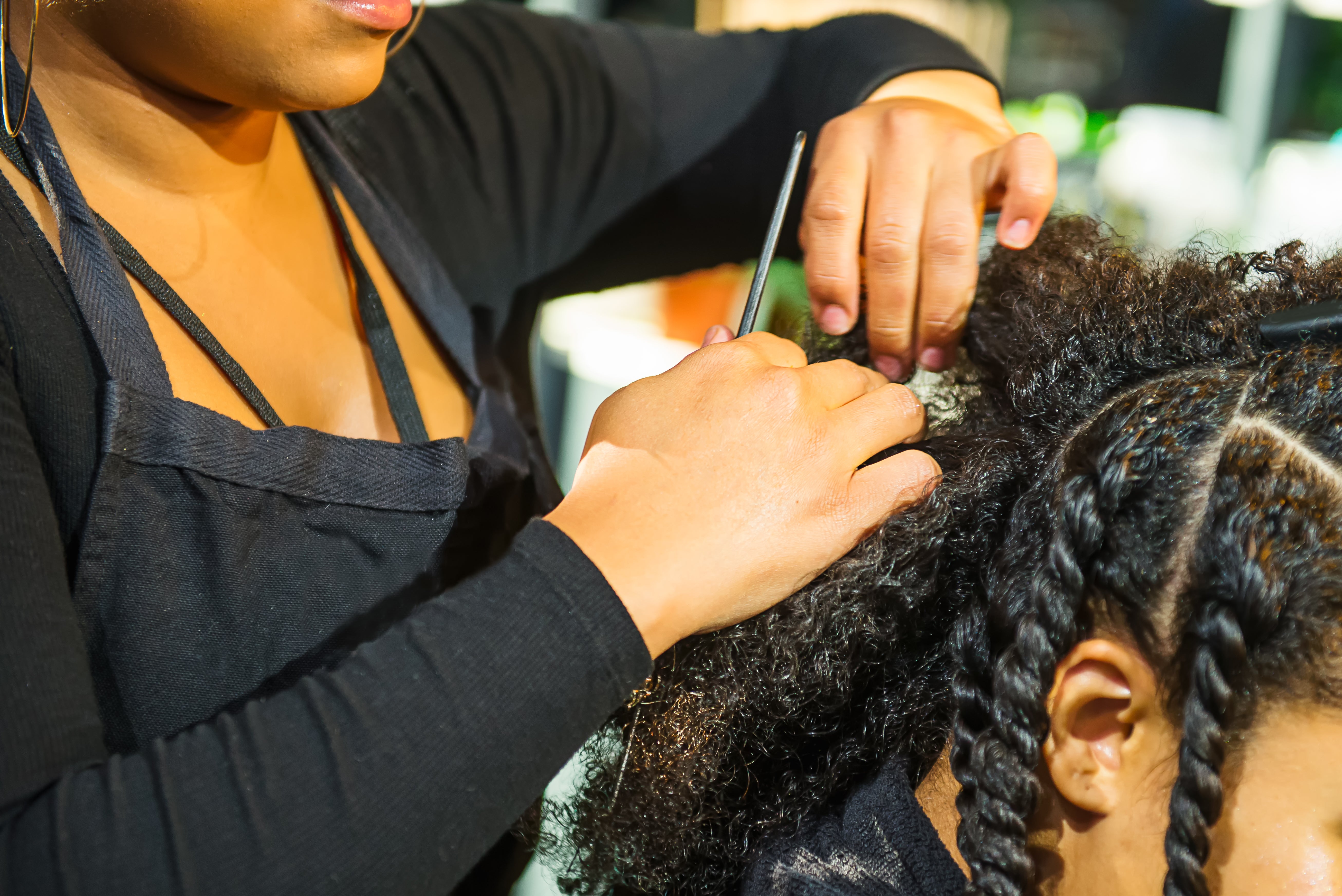 Black hairdressing store