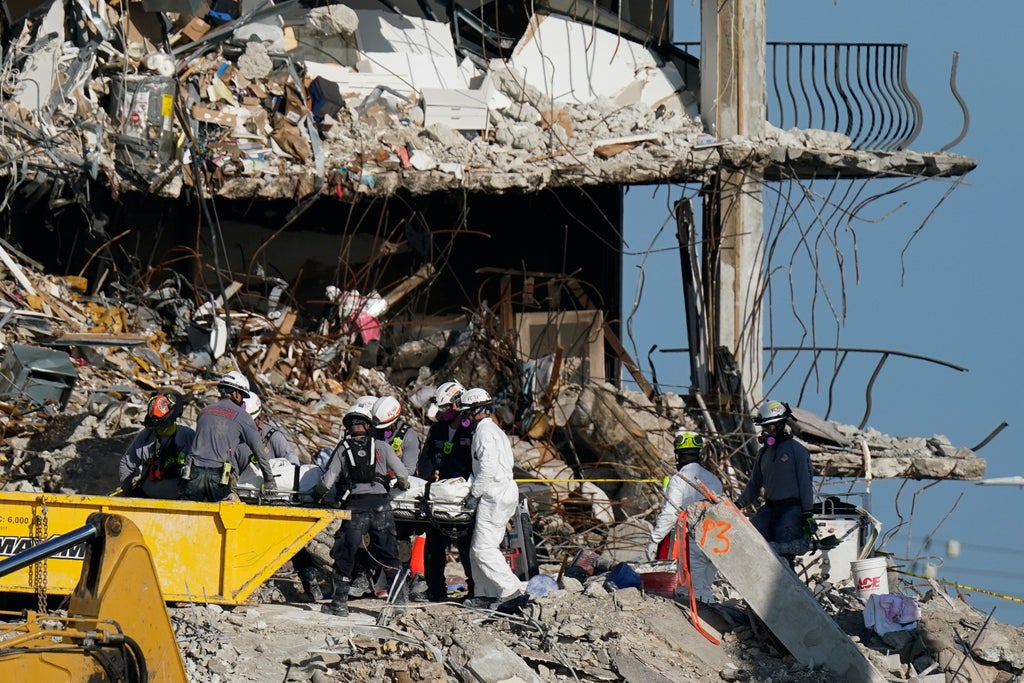 Miami building collapse: Lack of steel reinforcements may have caused Miami building collapse: engineers