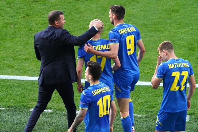 Ukraine beat Sweden to reach the quarter-finals