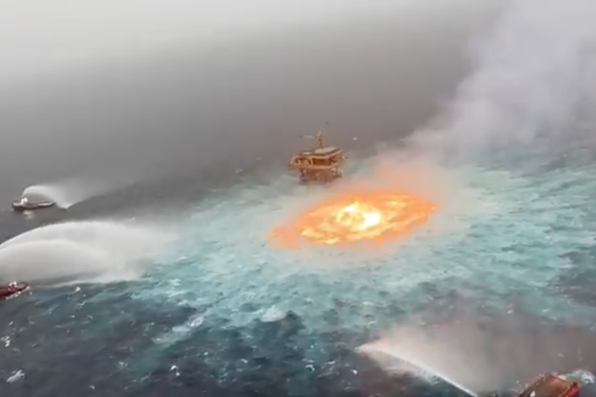 Fire In The Sea ‘Ocean on fire’: Flames erupt in Gulf of Mexico after gas pipeline ...