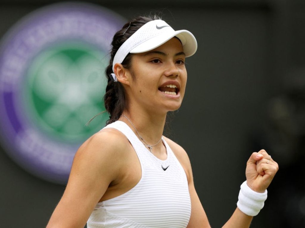 Wimbledon 2021 LIVE: Emma Raducanu, Roger Federer and ...