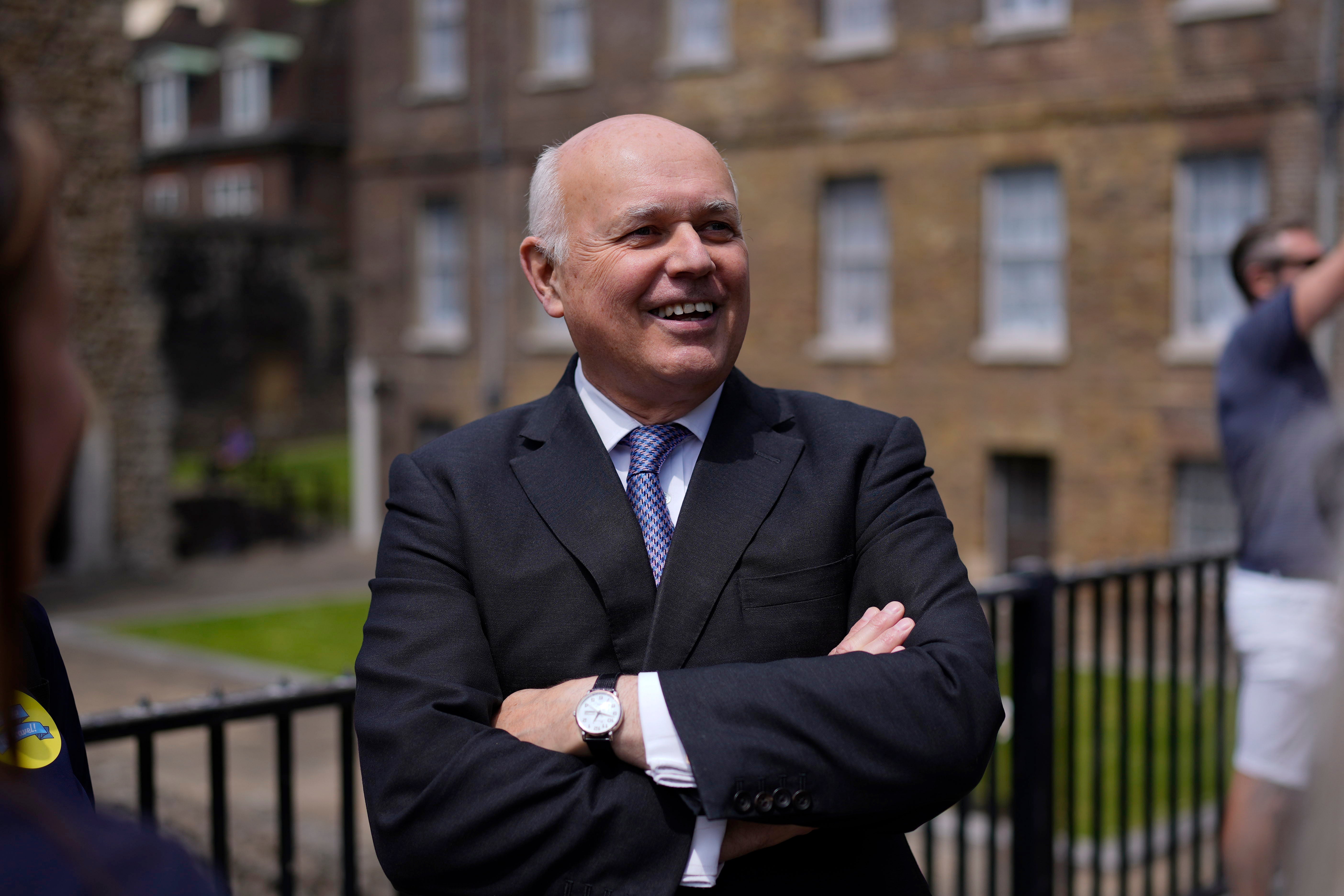 Payments must be ‘kept at the current level’ says Iain Duncan Smith and many other Tories