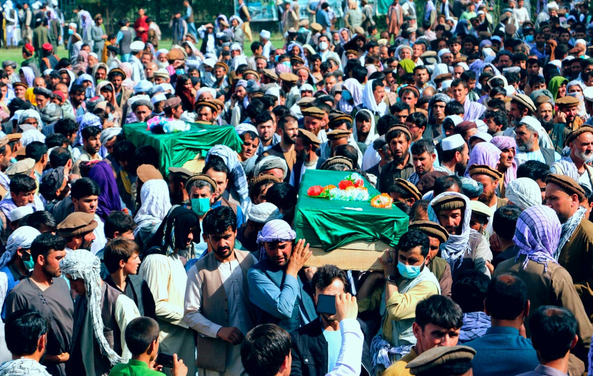 Taliban take districts in NE Afghanistan from fleeing troops