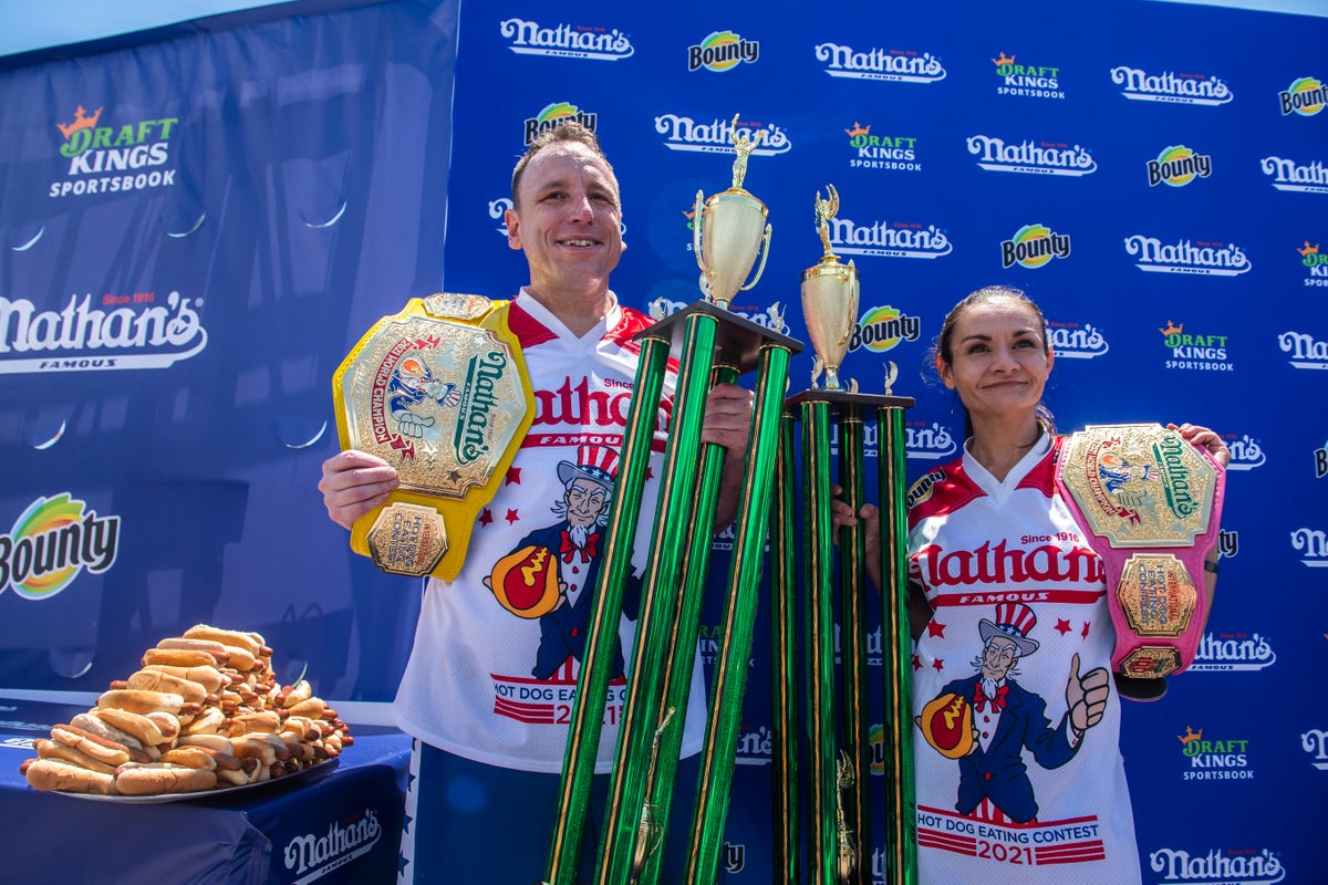 Who won hot dog eating contest 2020 information