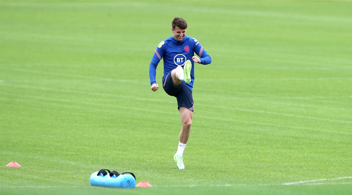 Euro 2020 matchday 25: Mason Mount looked at ‘bigger picture’ during isolation