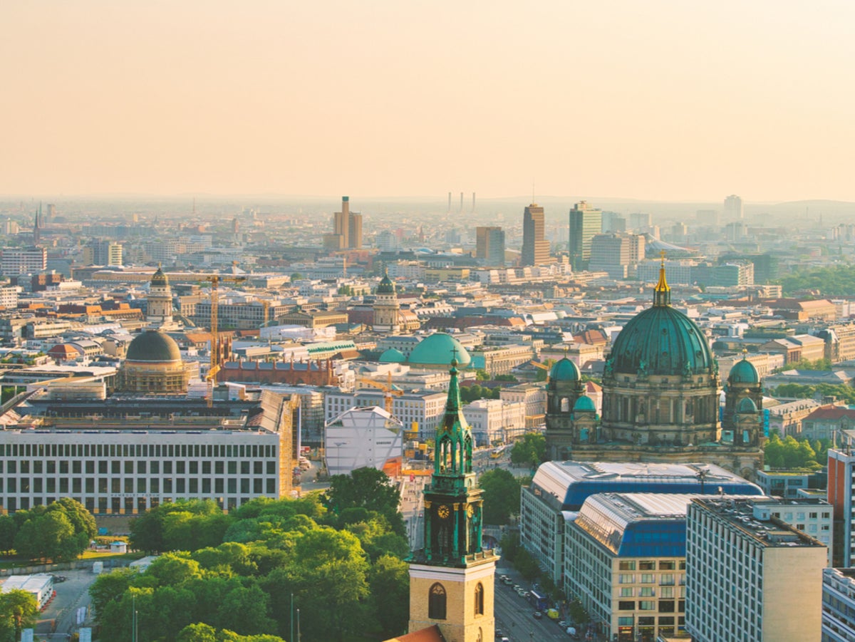 Germany Lifts Travel Ban On British Visitors The Independent