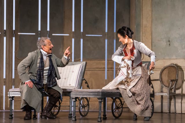 <p> Alessandro Corbelli as Don Alfonso and  Hera Hyesang Park as Despina in ‘Cosi fan tutte’ at Glyndebourne</p>