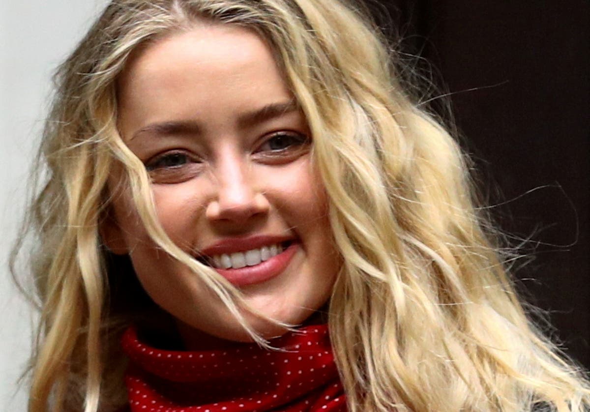 Amber Heard Posts Instagram Video With New Daughter Oonagh The 