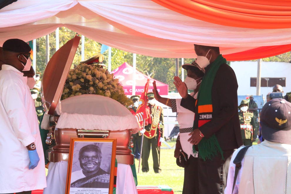 Zambian Ex President Kaundas Burial Begins Despite Court Challenge The Independent 