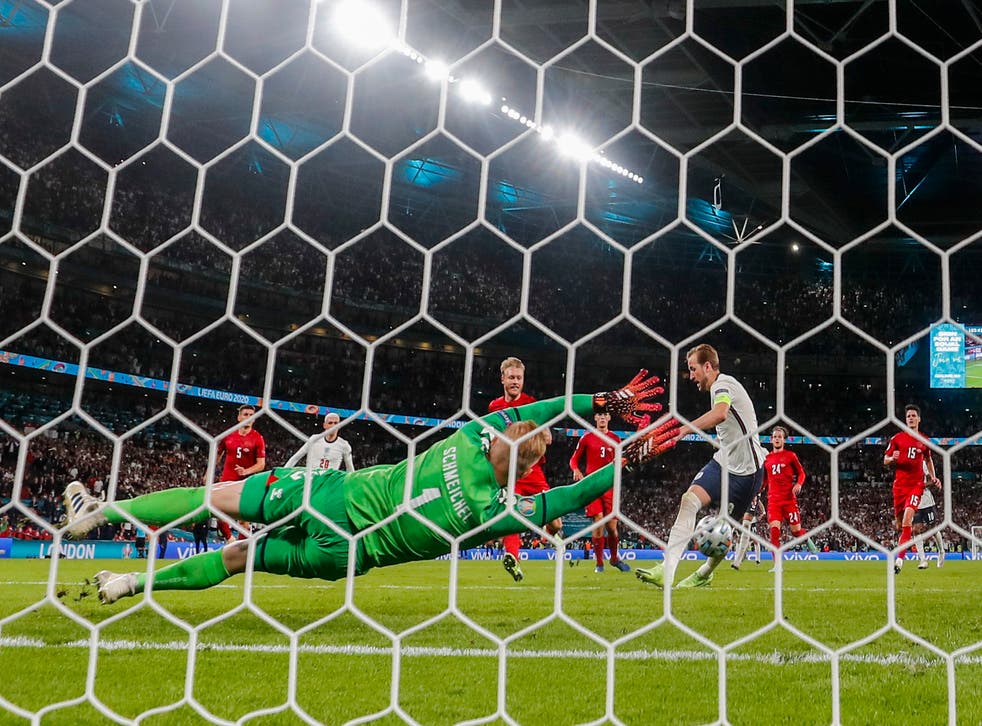 EURO INGLATERRA-DINAMARCA