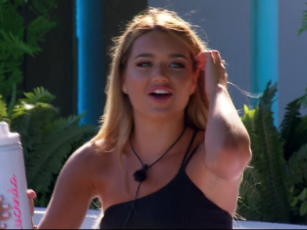 Love Island 2021 Review Lucinda And Millie S Steal Your Man Game Proves Victorious The Independent