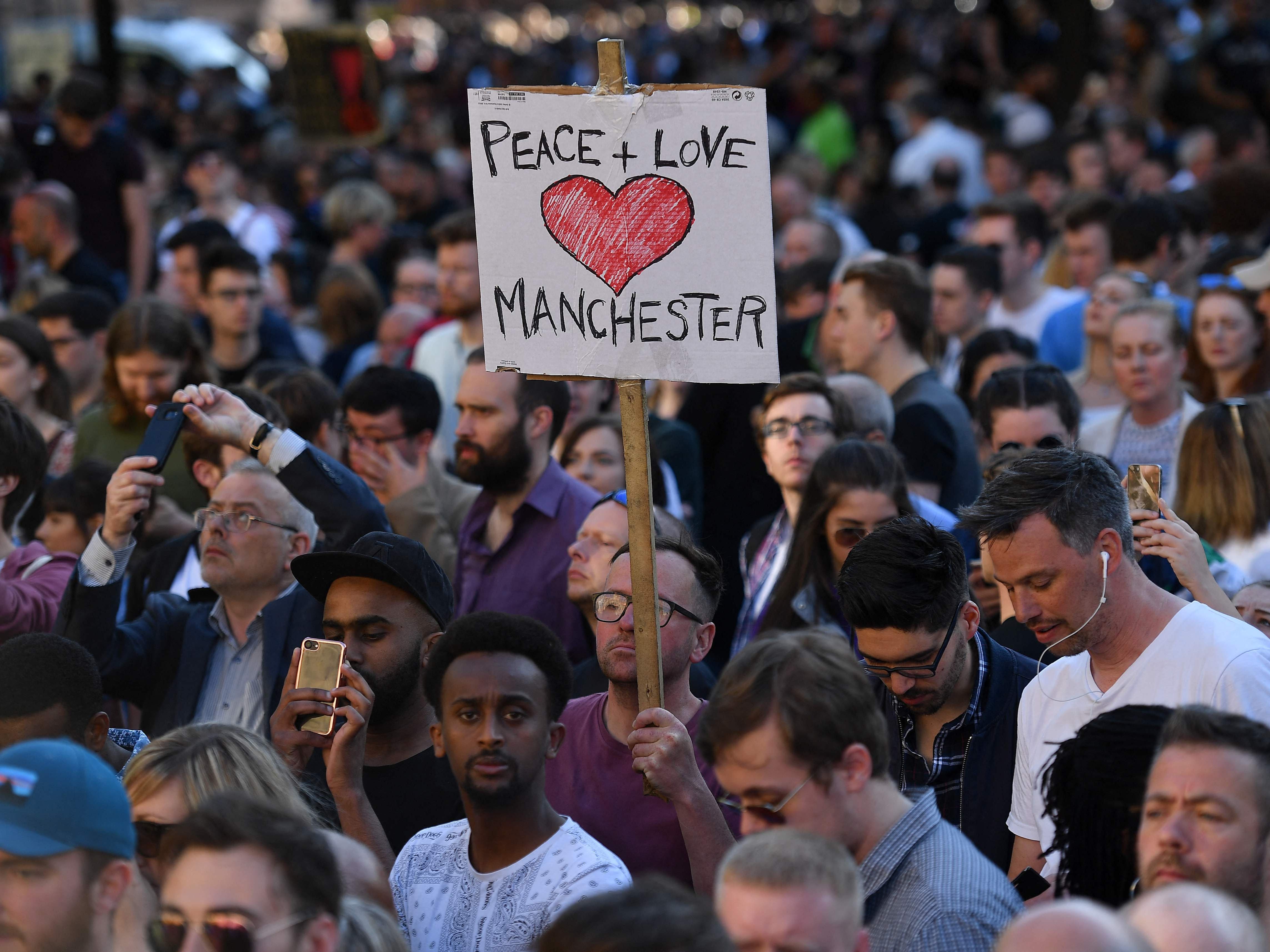 Police chief apologises for 'unacceptable' failings in Manchester Arena bomb response - Vimarsana News