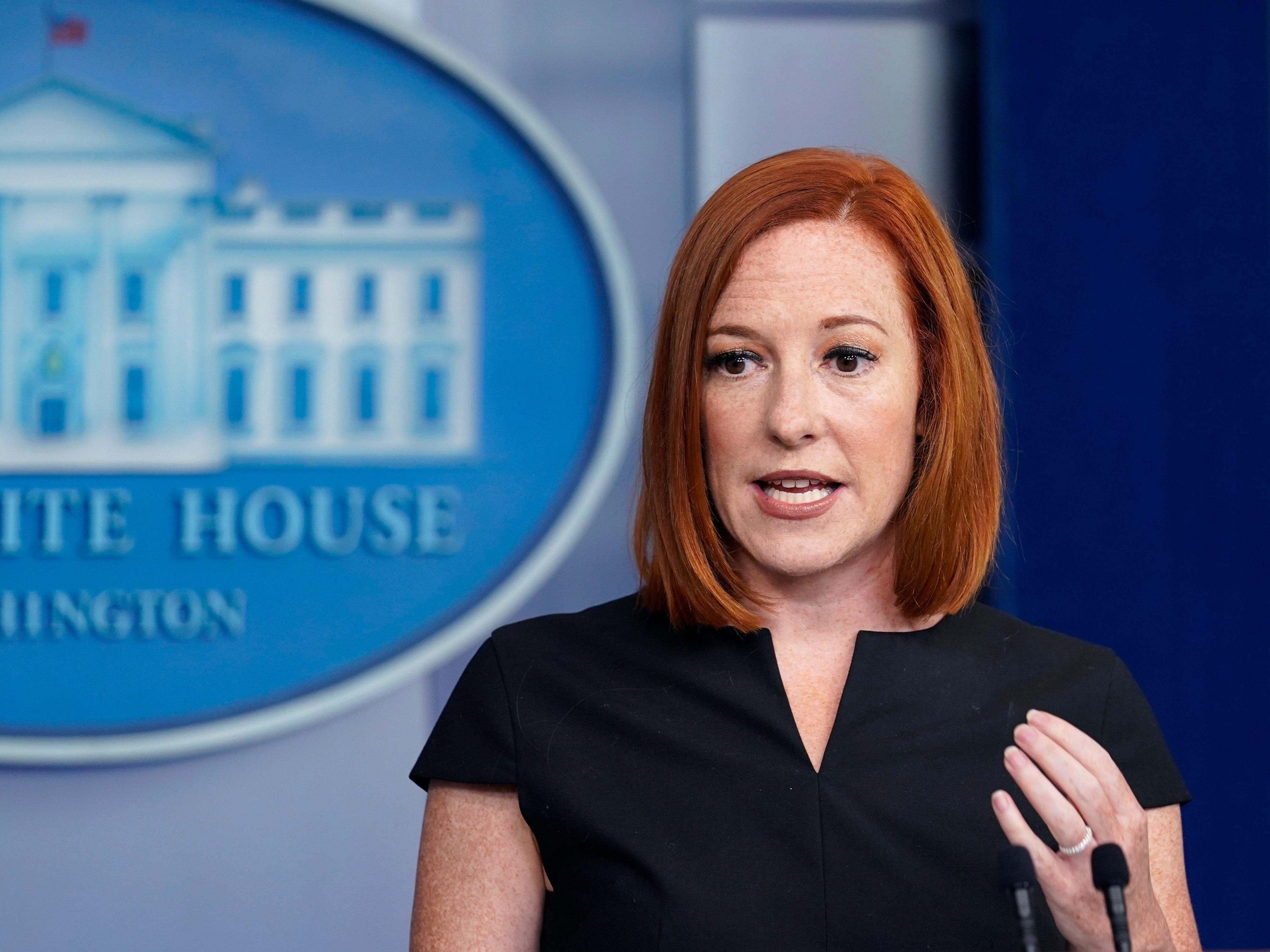 Psaki slams Abbotts anti-vax executive