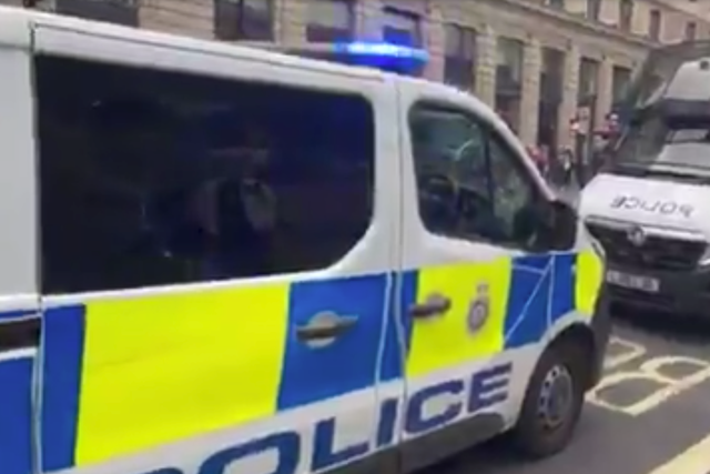 <p>Police presence outside of Green Park Tube station following reports of a stabbing on the Jubilee Line </p>