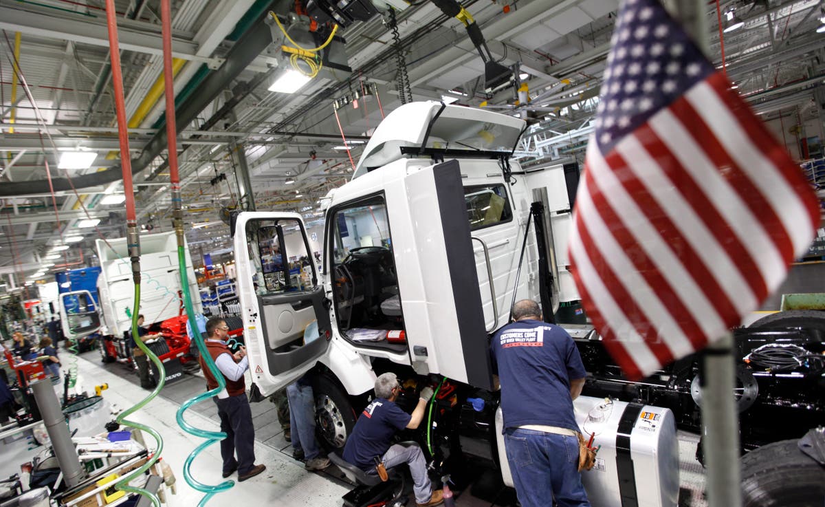 Volvo to resume production at Virginia plant despite strike