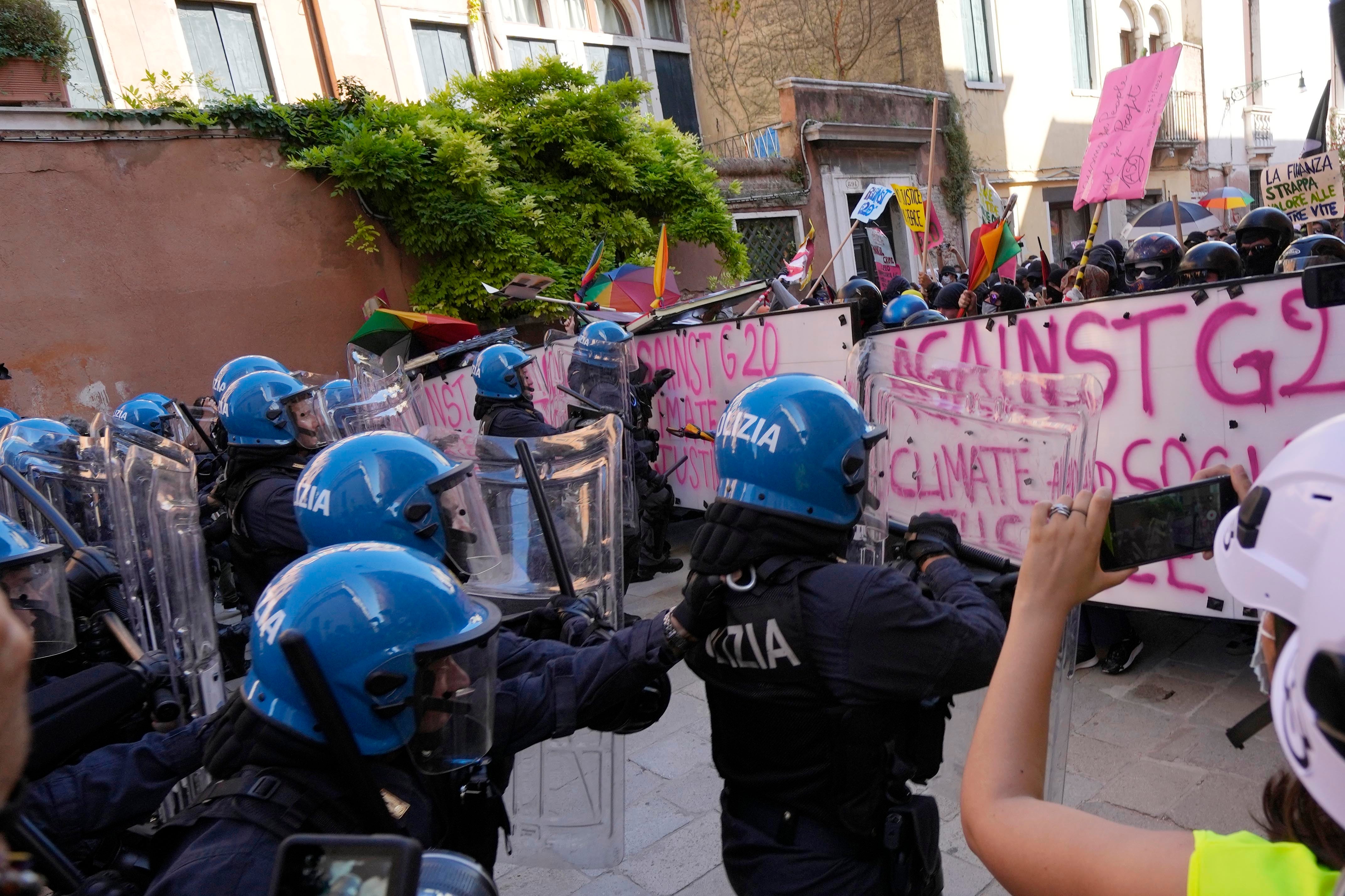 Italy G20 Finance Protest
