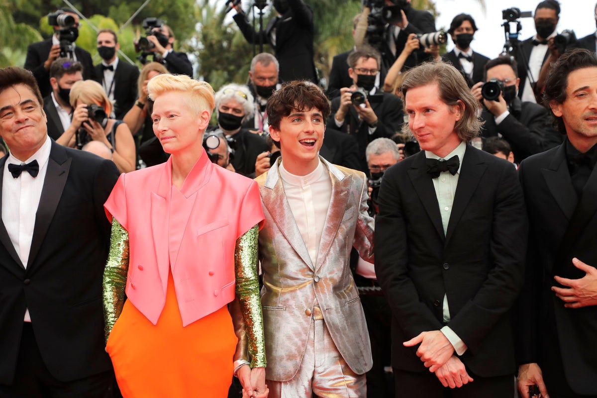 Wes Anderson S The French Dispatch Rolls Into Cannes Wes Anderson Bill Murray Paris Benicio Del Toro Tilda Swinton The Independent