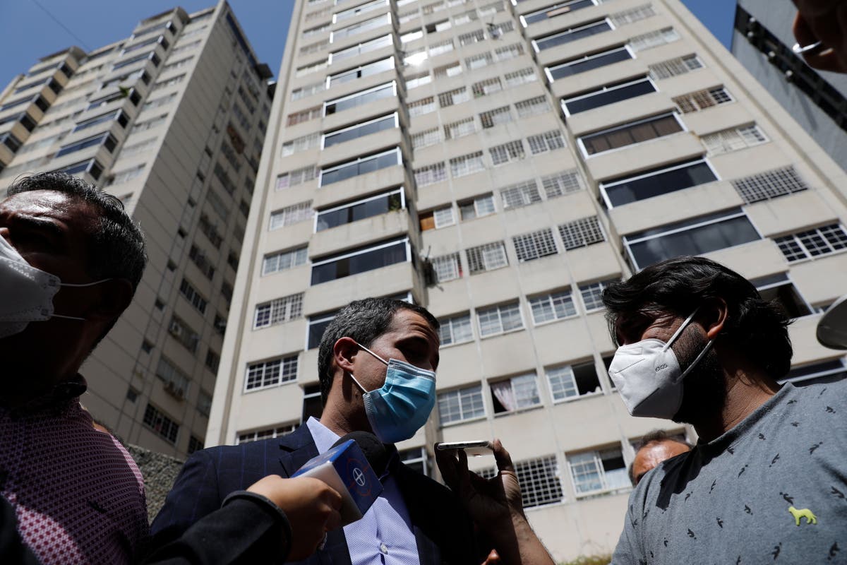 Venezuelan security forces &lsquo;threaten&rsquo; opposition leader Juan Guaido and arrest ally
