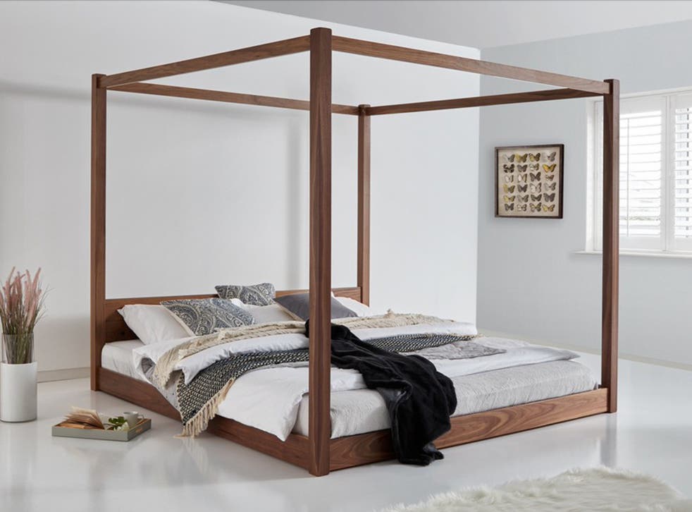 Best Four Poster Bed Wooden Black And, How To Make A Four Poster Bed Frame