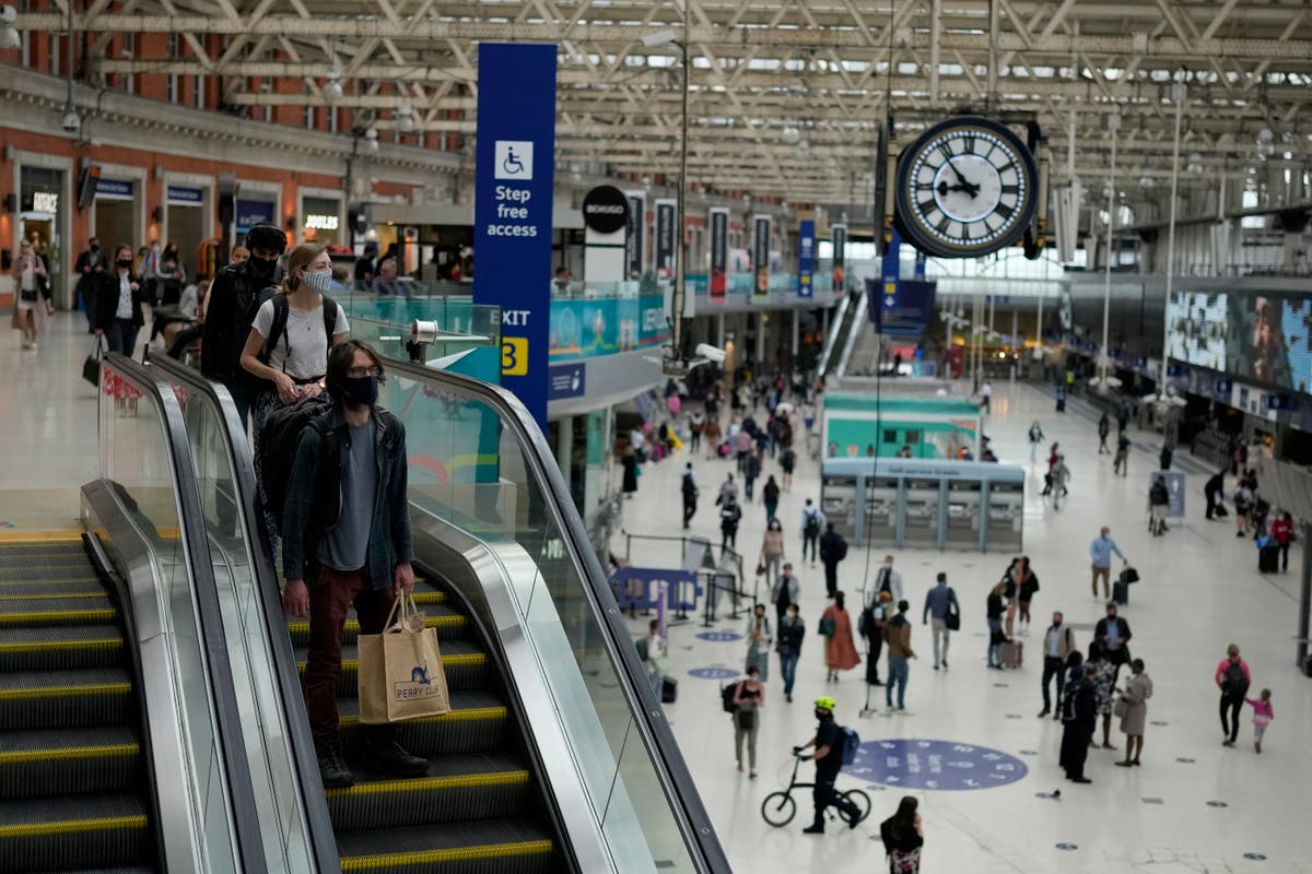 No change here: London to retain masks on public transport