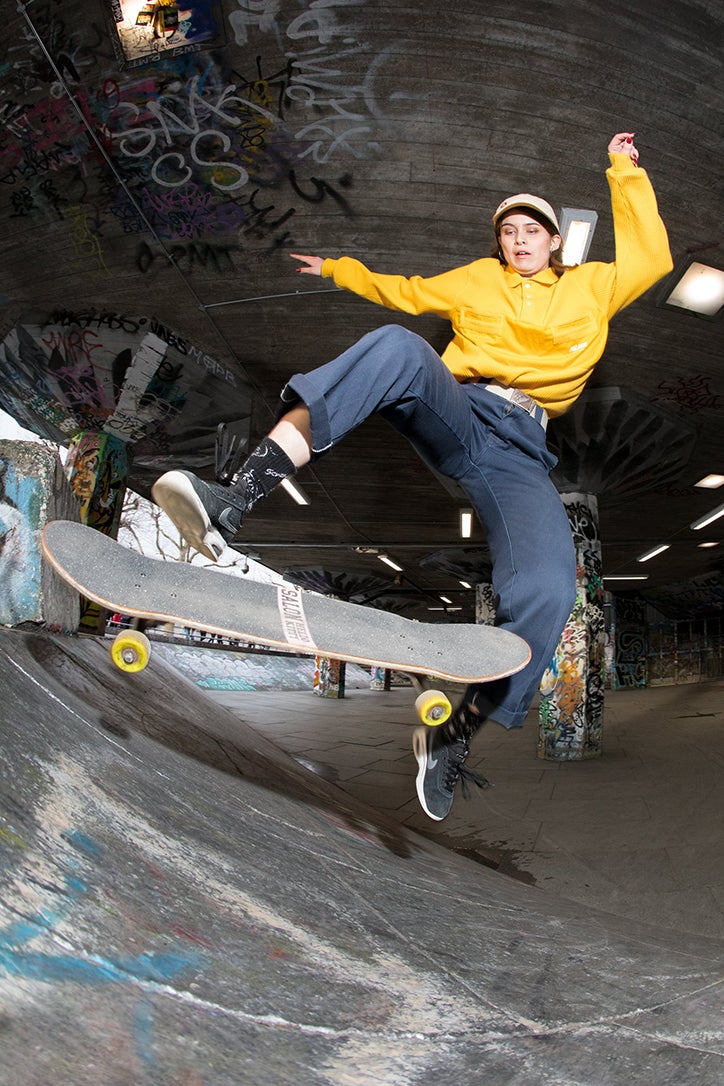 Aimee Gillingwater, No Comply, Southbank, 2018