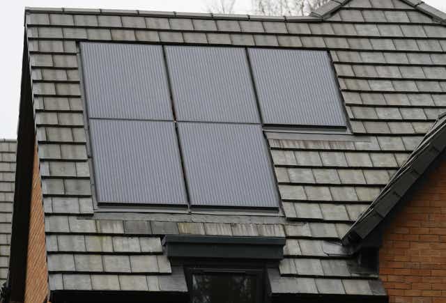 <p>Nearly a million UK homes have solar panels</p>