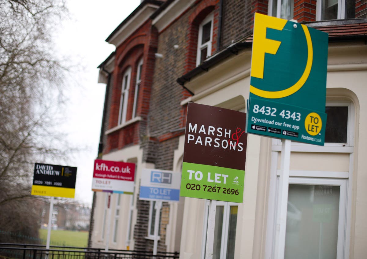 Average asking rents exceed &pound;1,000 as city centres start to recover