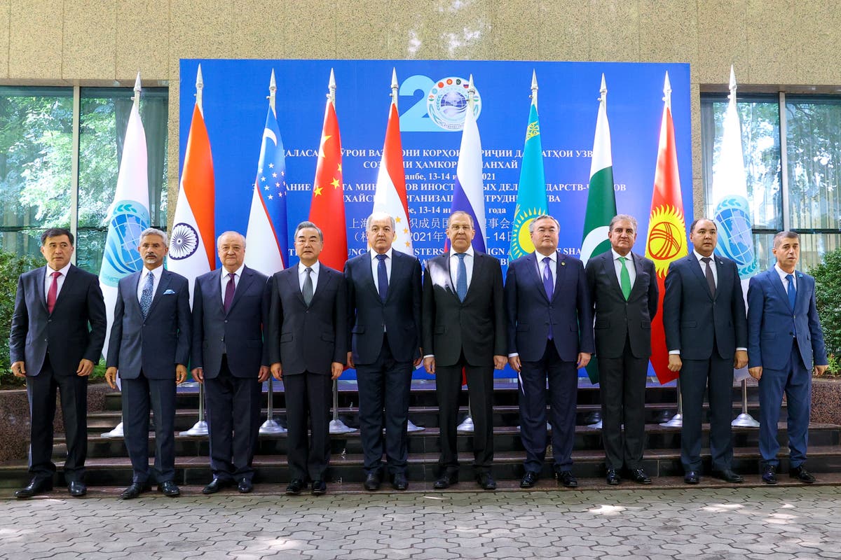 шос полное название организации цели. саммит шос 2001. шанхай организация сотрудничества шос. саммит шос 2001. совет глав государств шос.