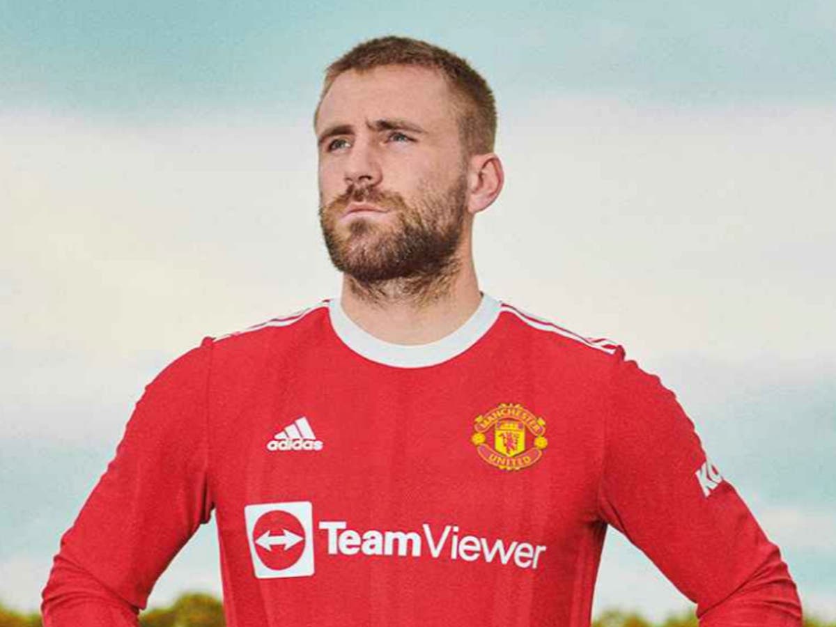 Manchester United unveil new home kit for 2021/22 season The Independent
