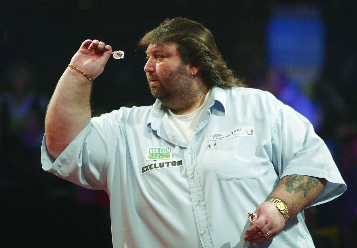 Andy Fordham Dead Former Darts World Champion Dies Aged 59 The Independent [ 835 x 1200 Pixel ]