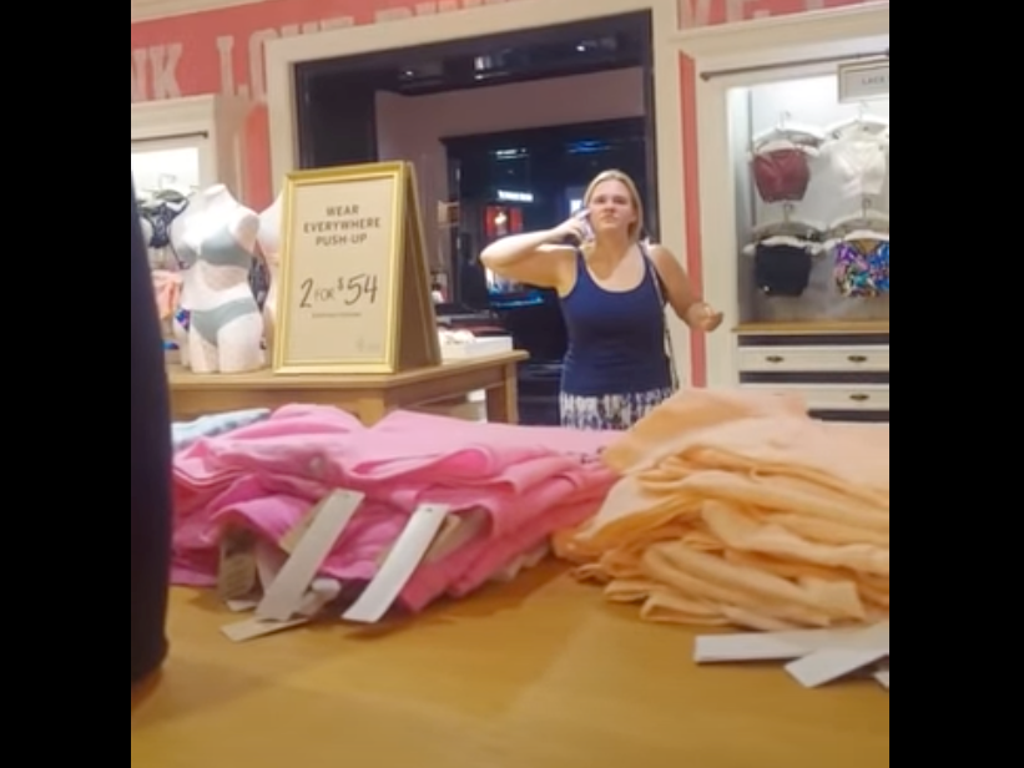 Woman raises 0,000 after sharing video of â€˜Victoriaâ€™s Secret Karenâ€™ harassing her