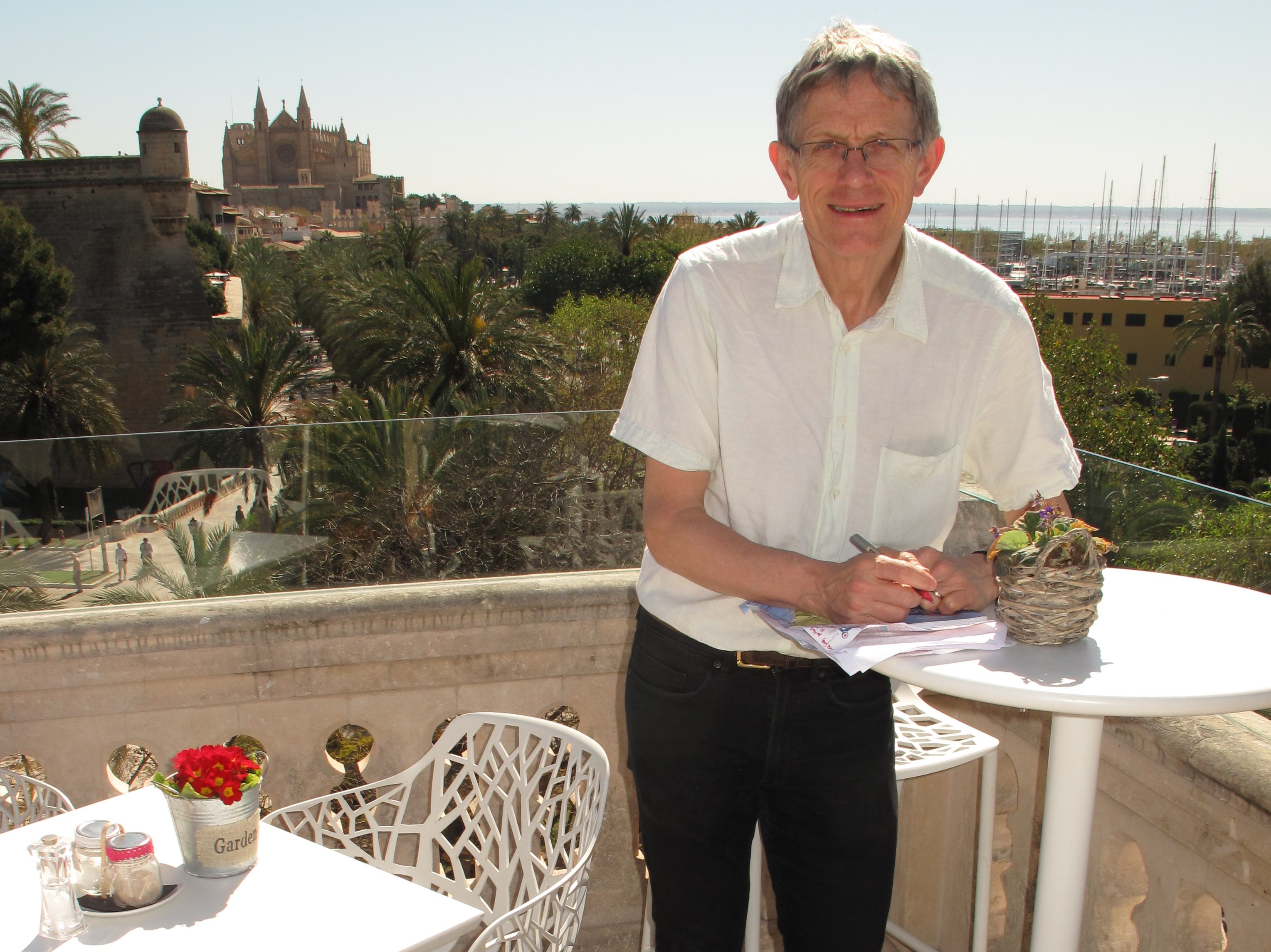 Research mission: Simon Calder at a bar overlooking the harbour in Palma de Mallorca