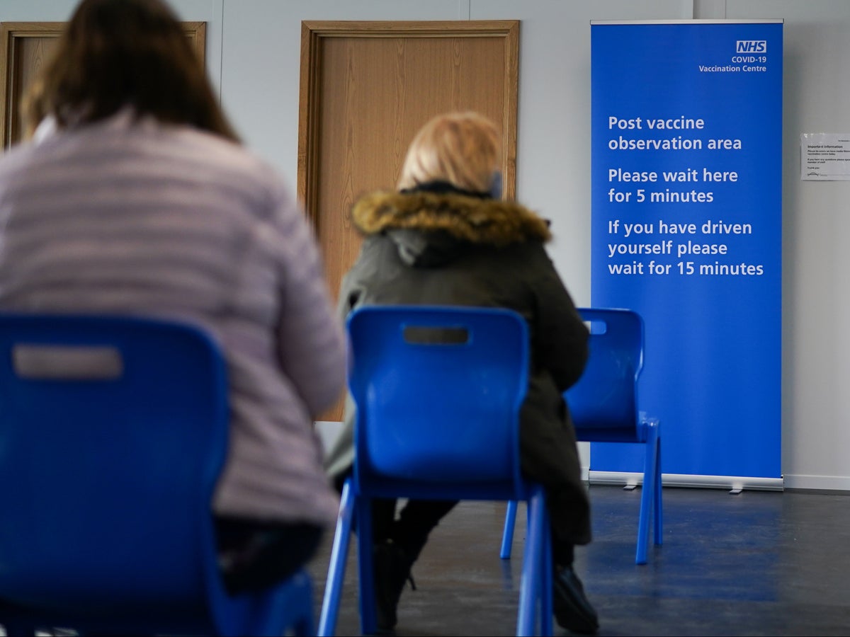 ‘Serious concerns’ over Covid booster rollout as GPs say they can’t afford to offer jabs