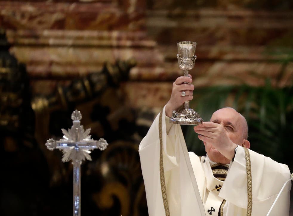 <p>VATICANO-MISA LATINA</p>