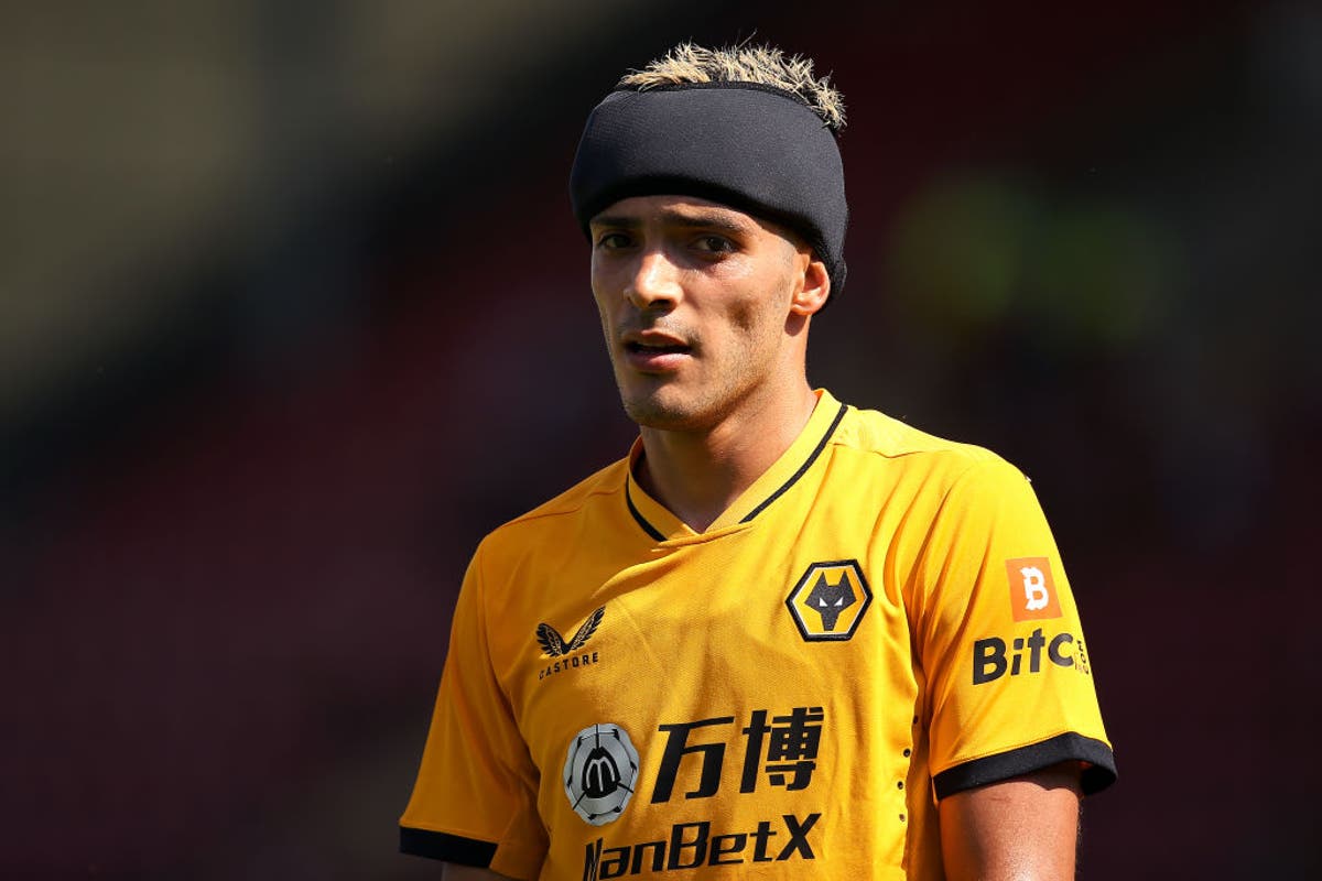 Raul Jimenez makes comeback with first Wolves appearance since head injury against Arsenal