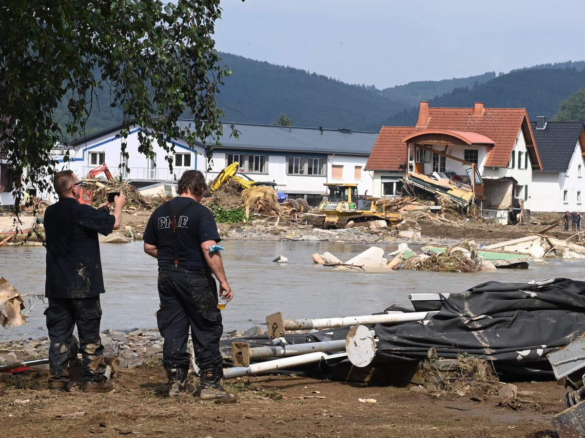 Бурбах Германия наводнение. Целе Словения фото после наводнения. Flood preparation. Bad wrong