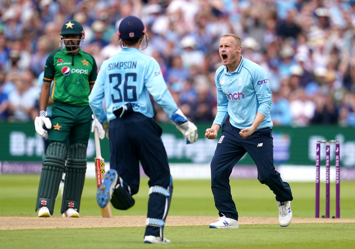 England leg-spinner Matt Parkinson reaping benefits of difficult winter tour England leg-spinner Matt Parkinson reaping benefits of difficult winter tour