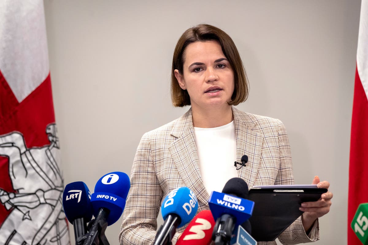 Blinken meets Belarus opposition leader as criticism mounts