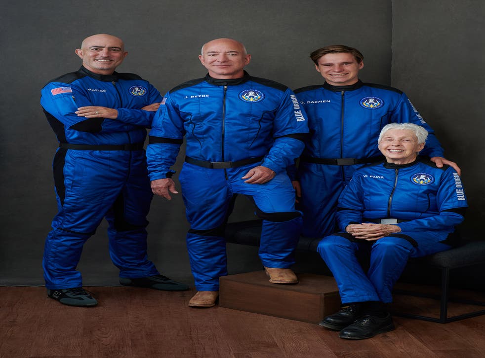 Amazon Founder Jeff Bezos And Blue Origin Crew Reach Space And Return Safely Indy100 Amazon Founder Jeff Bezos And Blue Origin Crew Reach Space And Return Safely Indy100