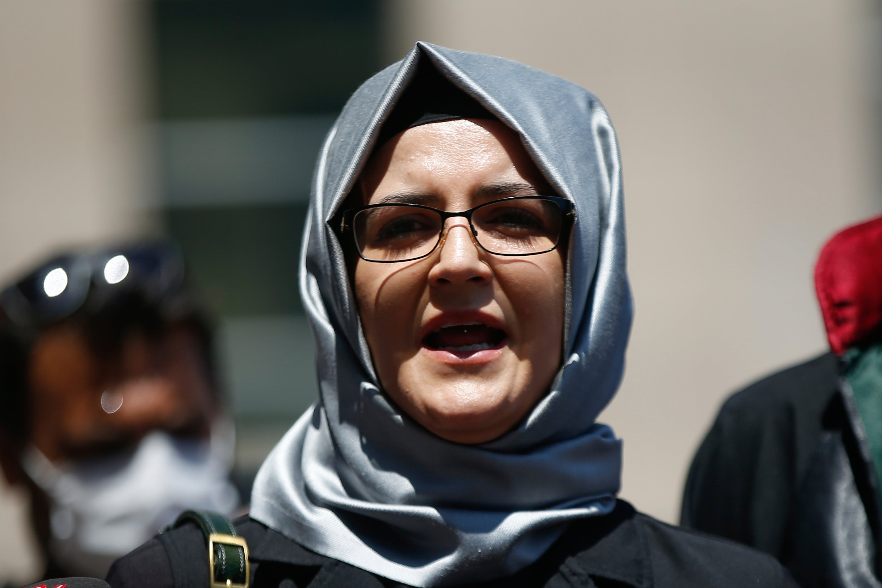 Hatice Cengiz, the fiancée of slain Saudi journalist Jamal Khashoggi. Forensic analysis by media groups reportedly suggests that phones of those close to Khashoggi were targeted