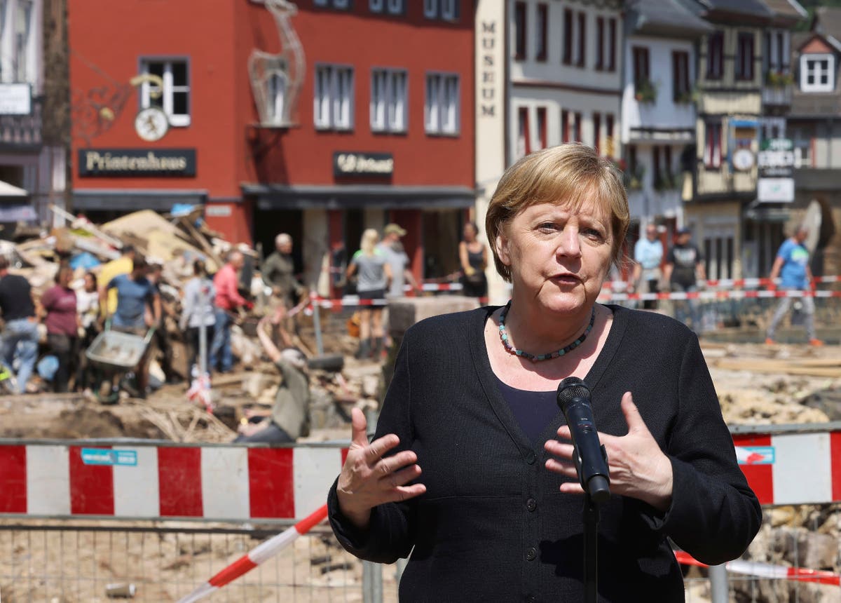 German Cabinet meets to approve financial aid after flooding