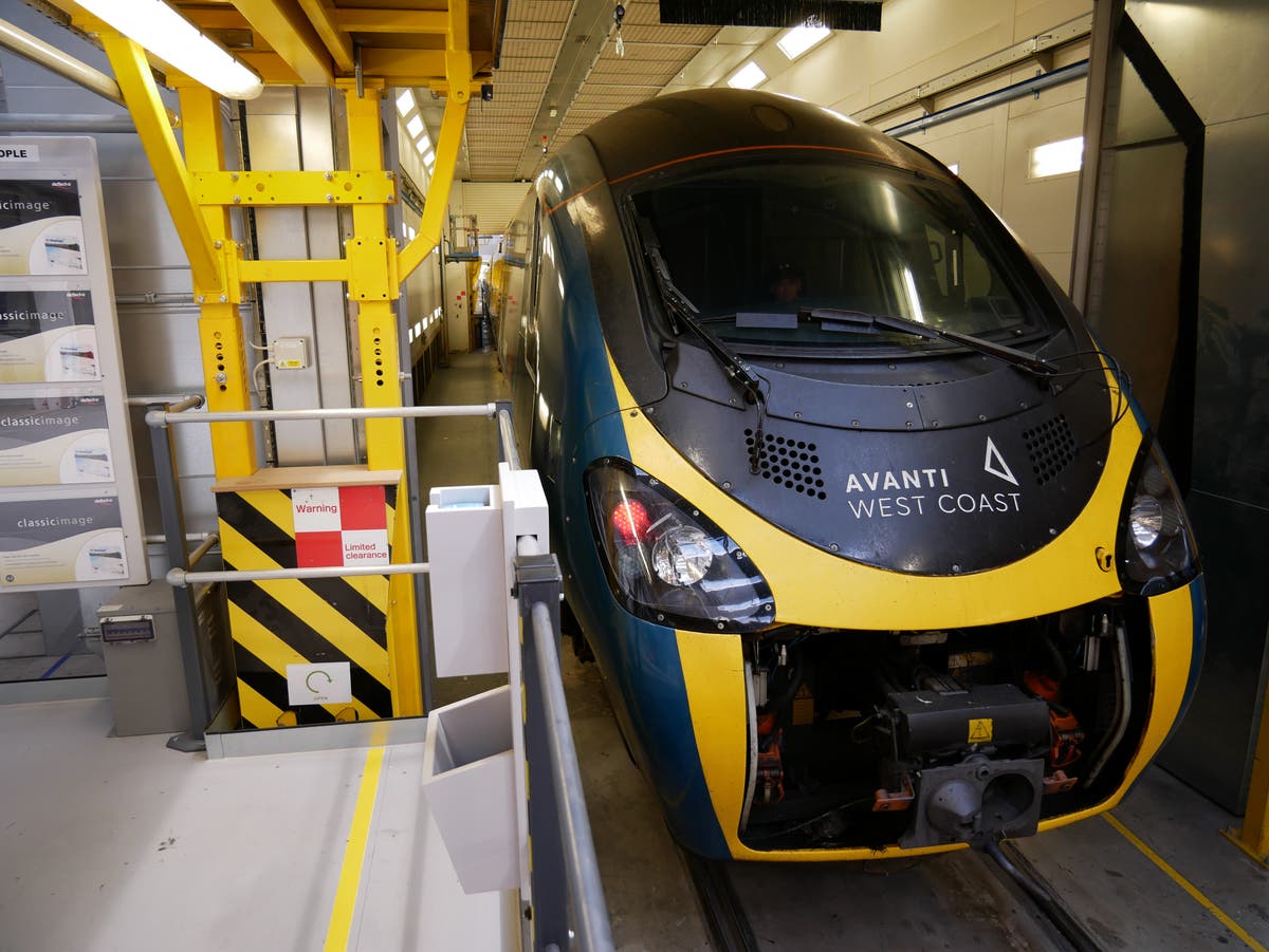 Avanti West Coast starts UK’s largest refurbishment of a train fleet