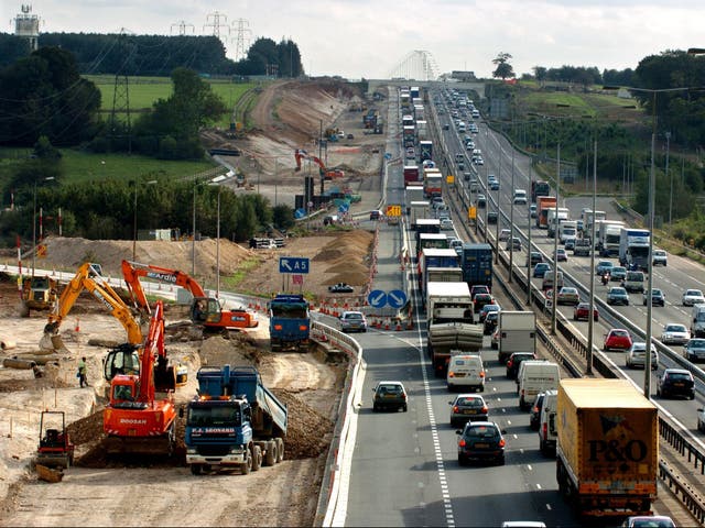 <p>Construction work at M1</p>