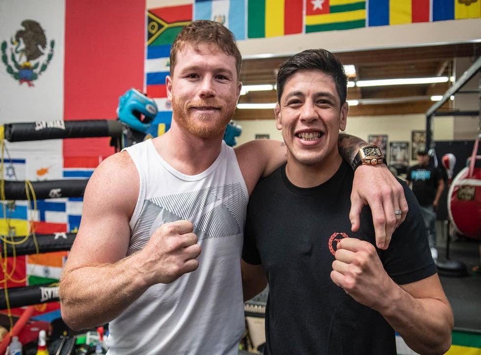 <p>Ambos pugilistas compartieron técnicas en un gimnasio en San Diego, California. </p>