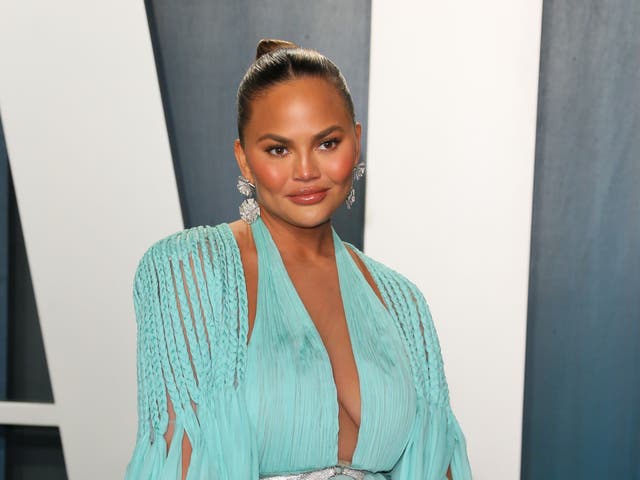<p>Chrissy Teigen tearfully shows letters she received from fans after pregnancy loss</p>